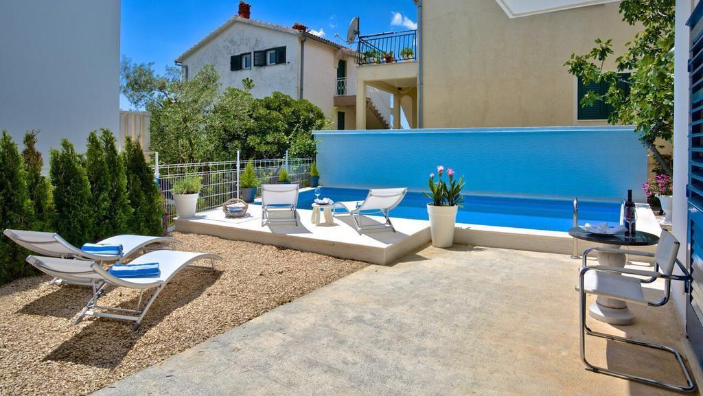 Villa Hedonica Zaboric Exterior photo